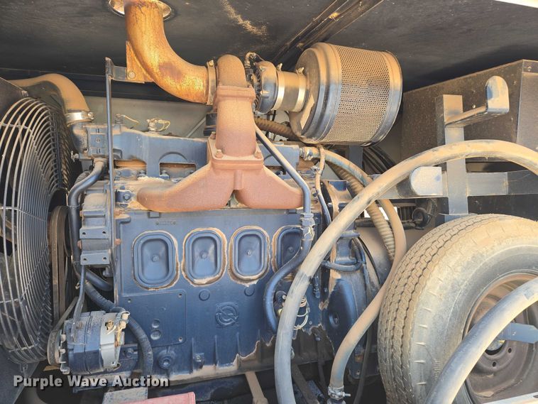 image for item EN8106 Stewert & Stevenson TM-4GT-130 generator