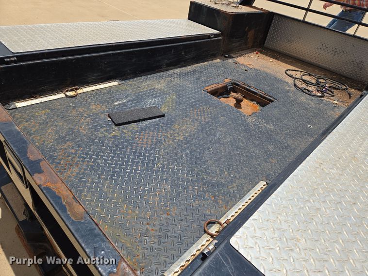 image for item EN8114 CM 503055 utility bed