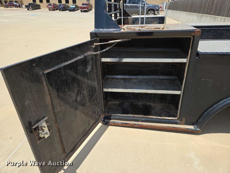 image for item EN8114 CM 503055 utility bed