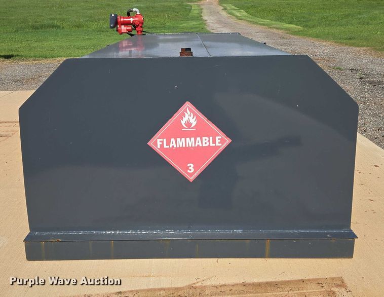 image for item EN8121 Fuel tank