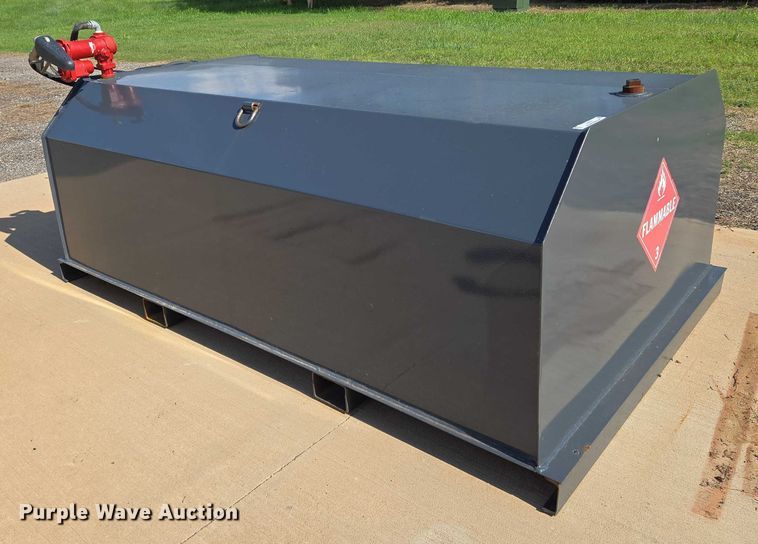 image for item EN8121 Fuel tank