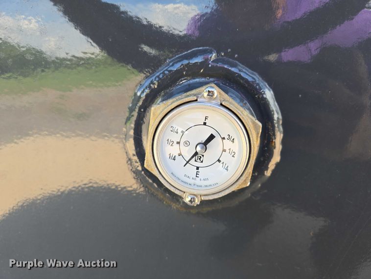 image for item EN8121 Fuel tank