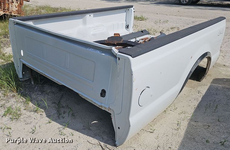 image for item EO1075 Pickup truck bed