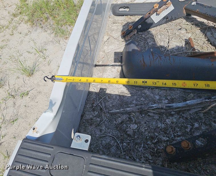 image for item EO1075 Pickup truck bed