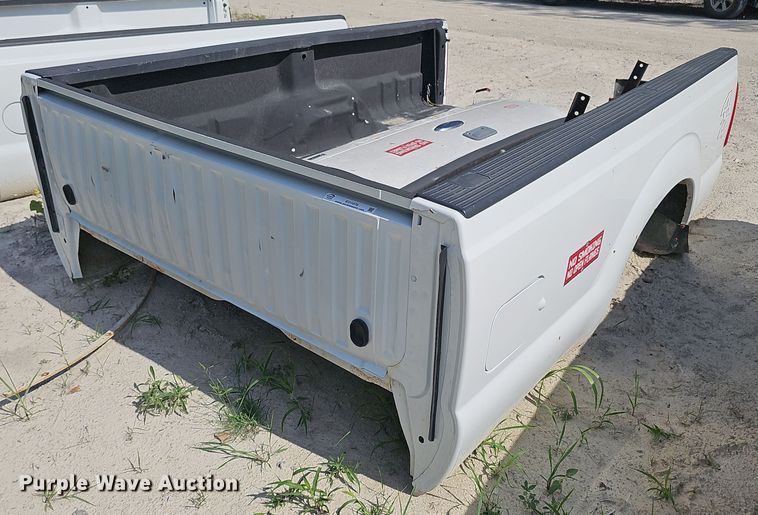 image for item EO1076 Pickup truck bed