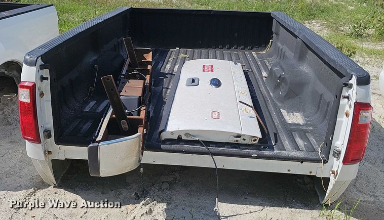 image for item EO1076 Pickup truck bed