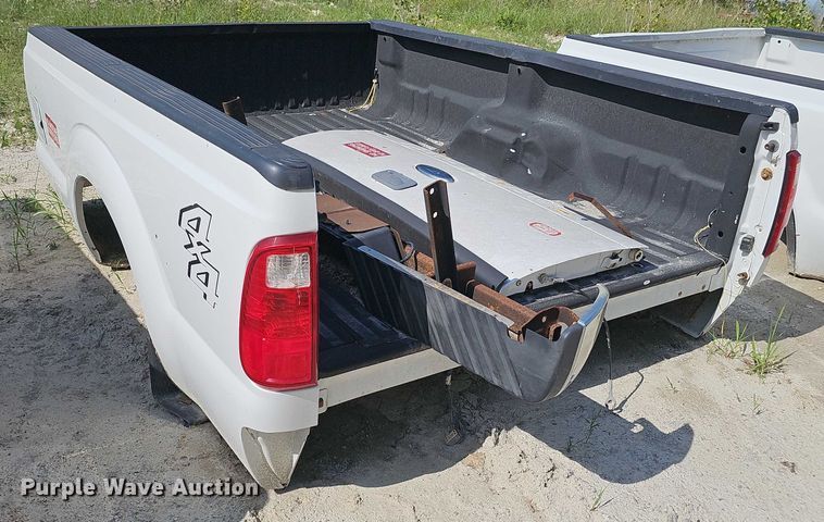 image for item EO1076 Pickup truck bed