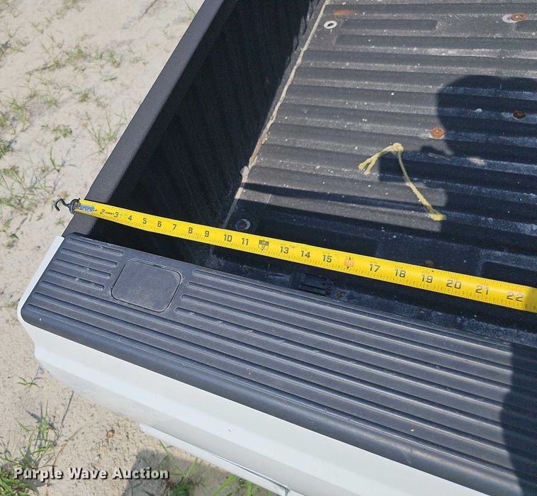 image for item EO1076 Pickup truck bed