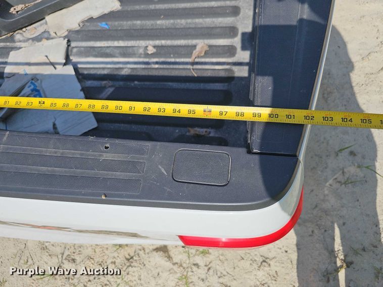 image for item EO1077 Pickup truck bed