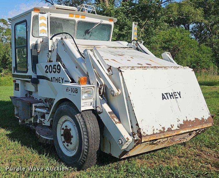 image for item EO1080 Athey  H-10 street sweeper