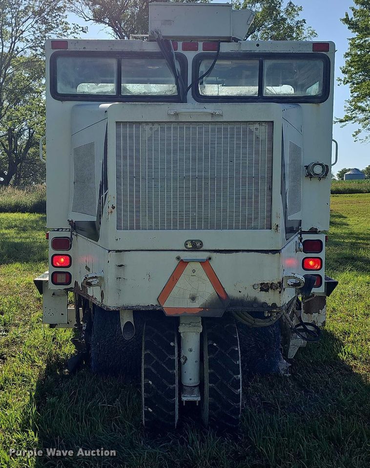 image for item EO1080 Athey  H-10 street sweeper