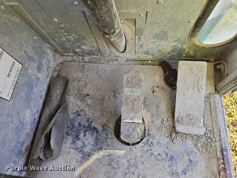 image for item EO1080 Athey  H-10 street sweeper