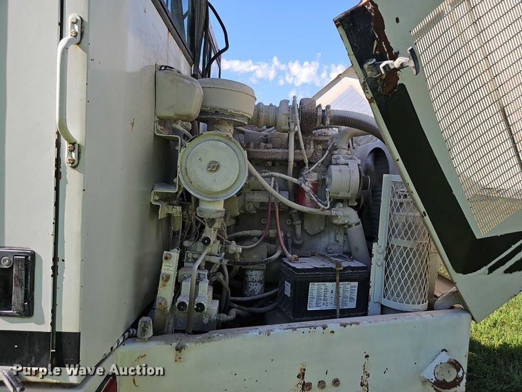 image for item EO1080 Athey  H-10 street sweeper