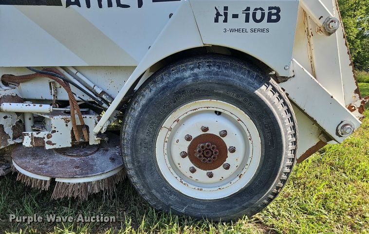 image for item EO1080 Athey  H-10 street sweeper