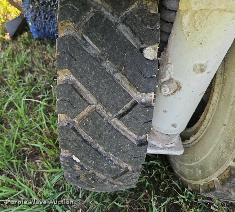 image for item EO1080 Athey  H-10 street sweeper