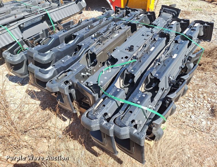 image for item EQ2256 (11) Ford F250 bumpers 