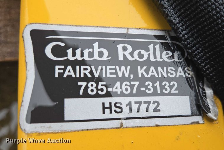 image for item EQ2590 Curb Roller HS1772 curb roller