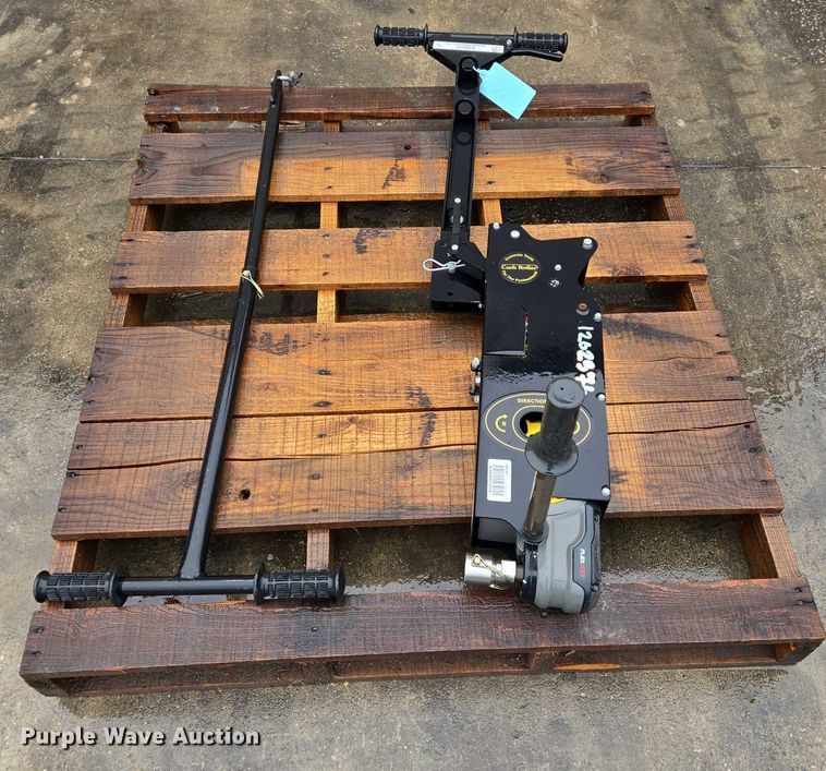 image for item EQ2591 Curb Roller batt screed