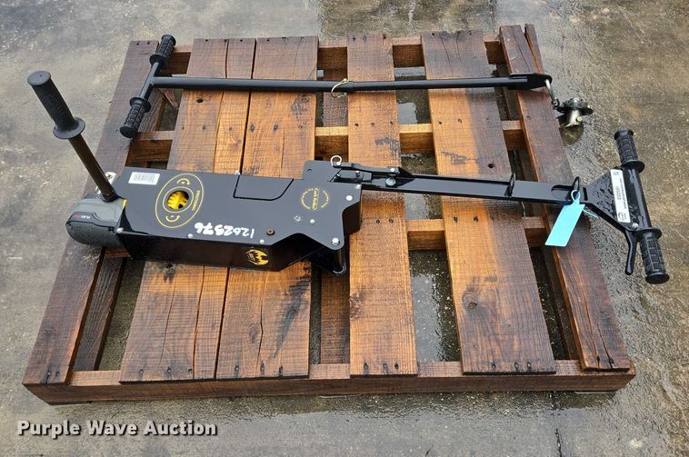 image for item EQ2591 Curb Roller batt screed