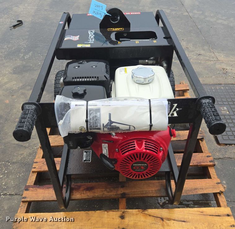 image for item EQ2592 Curb Roller HP1813 hydraulic power source