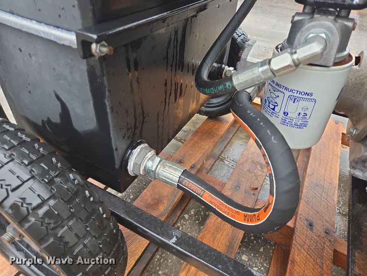 image for item EQ2592 Curb Roller HP1813 hydraulic power source