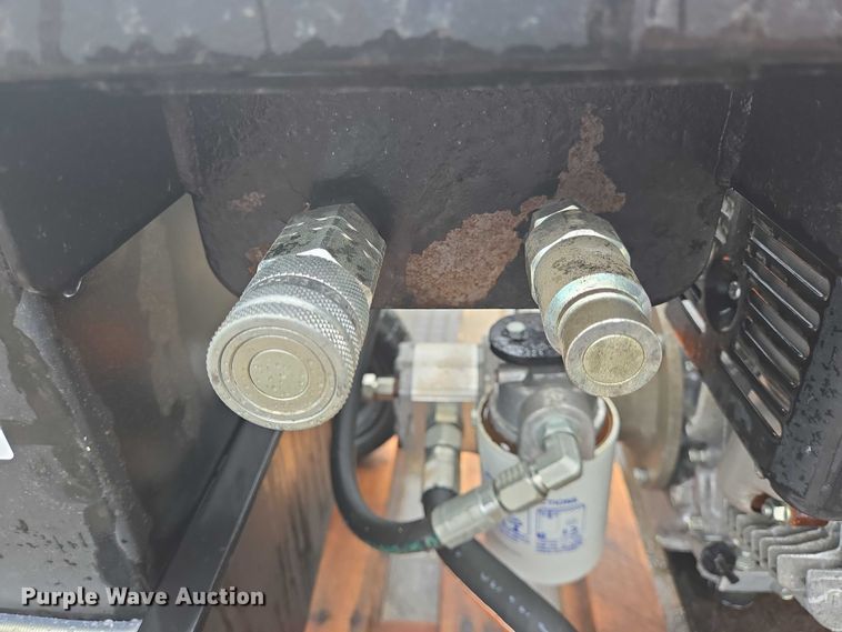 image for item EQ2592 Curb Roller HP1813 hydraulic power source