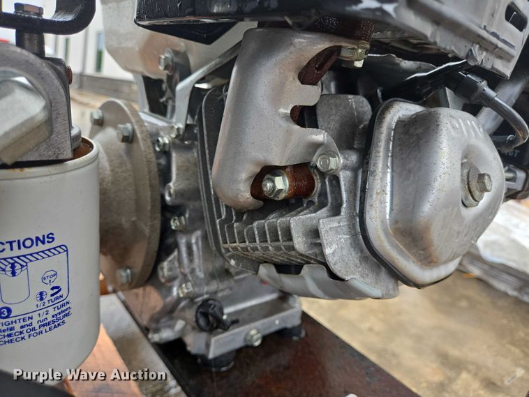 image for item EQ2592 Curb Roller HP1813 hydraulic power source