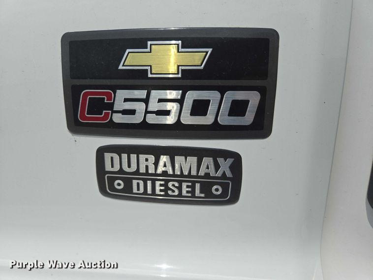 image for item ER5268 2007 Chevrolet C5V042 shuttle bus