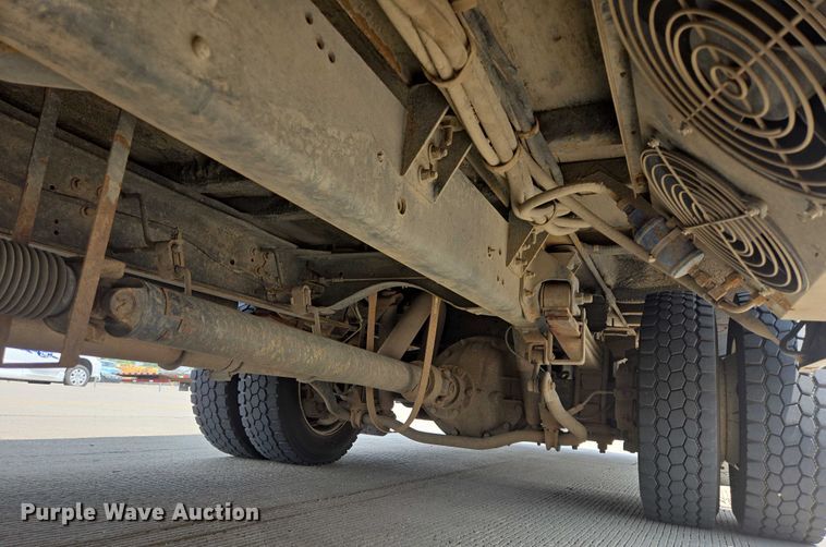 image for item ER5268 2007 Chevrolet C5V042 shuttle bus