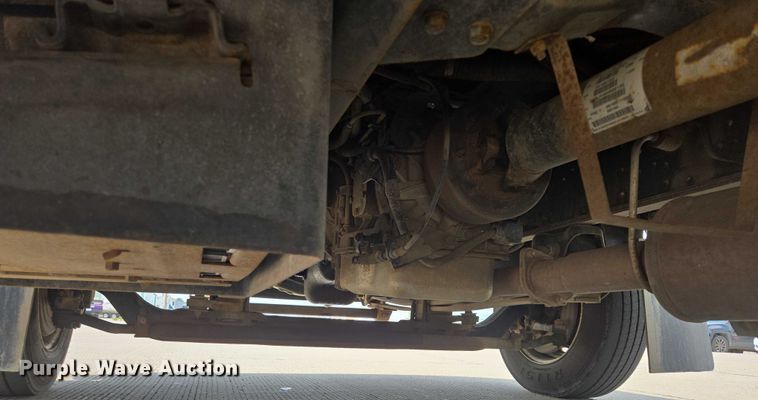 image for item ER5268 2007 Chevrolet C5V042 shuttle bus