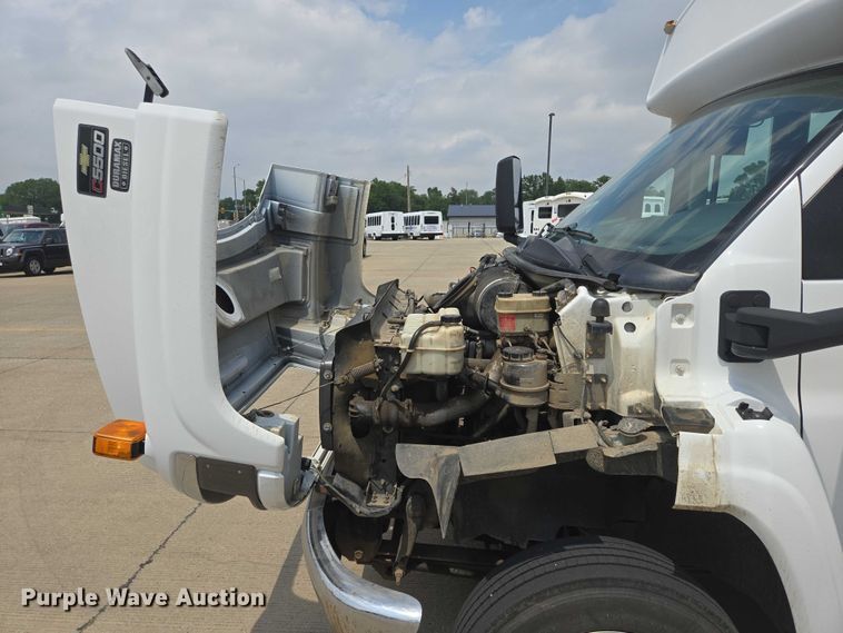 image for item ER5268 2007 Chevrolet C5V042 shuttle bus