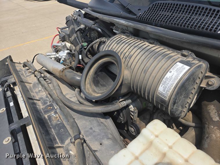 image for item ER5268 2007 Chevrolet C5V042 shuttle bus