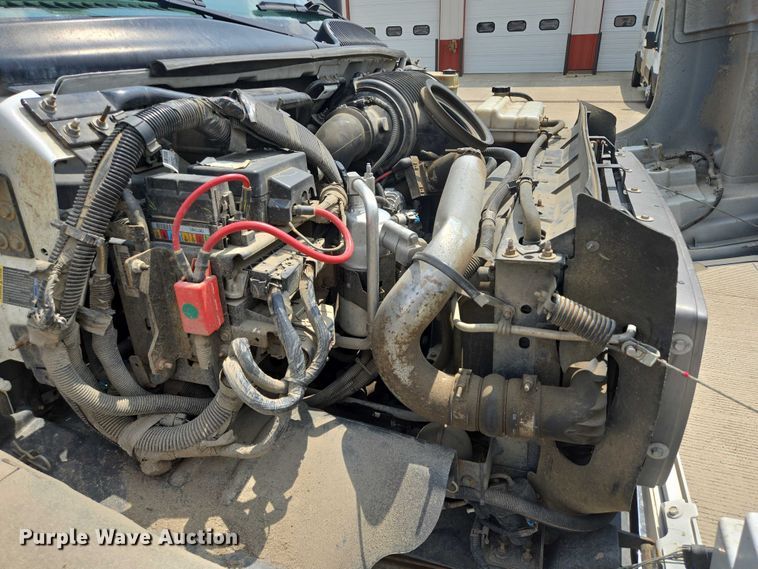 image for item ER5268 2007 Chevrolet C5V042 shuttle bus