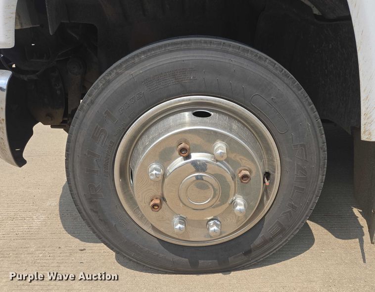 image for item ER5268 2007 Chevrolet C5V042 shuttle bus