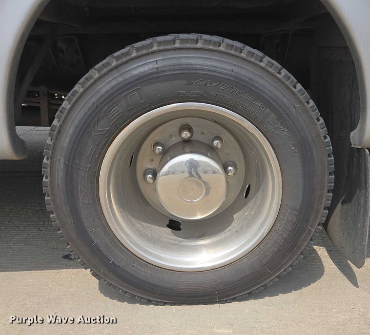 image for item ER5268 2007 Chevrolet C5V042 shuttle bus