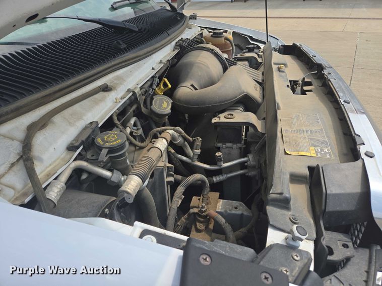 image for item ER5270 2016 Ford E450 shuttle bus