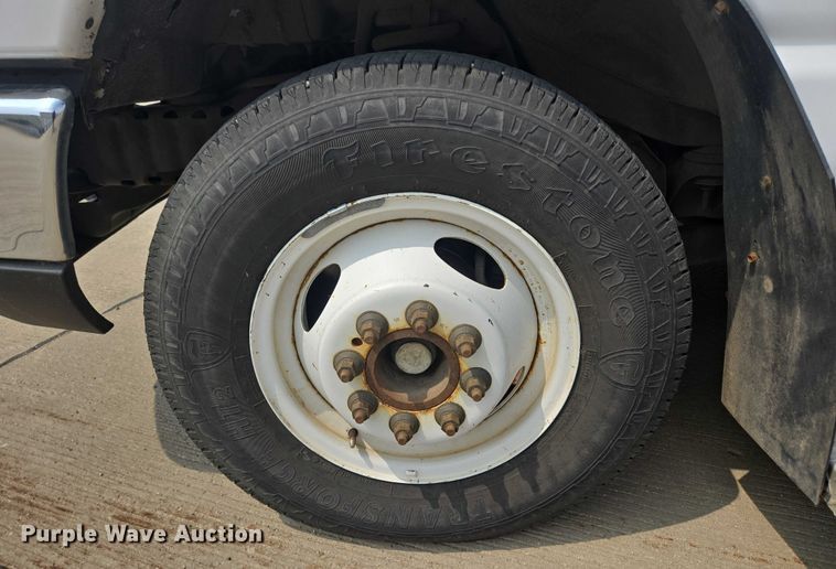 image for item ER5270 2016 Ford E450 shuttle bus