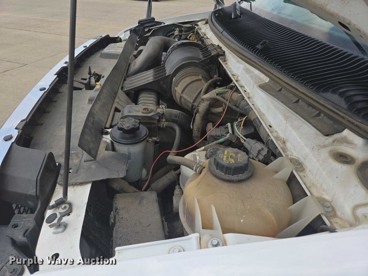 image for item ER5271 2016 Ford E450 shuttle bus