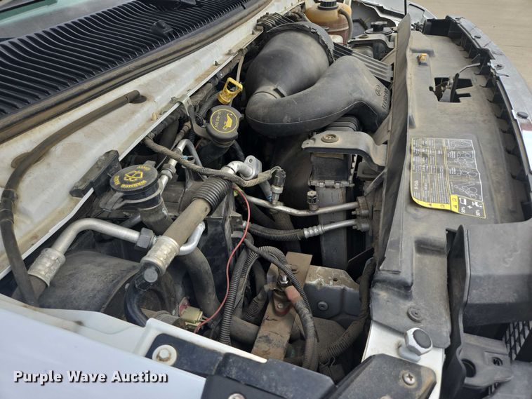 image for item ER5271 2016 Ford E450 shuttle bus