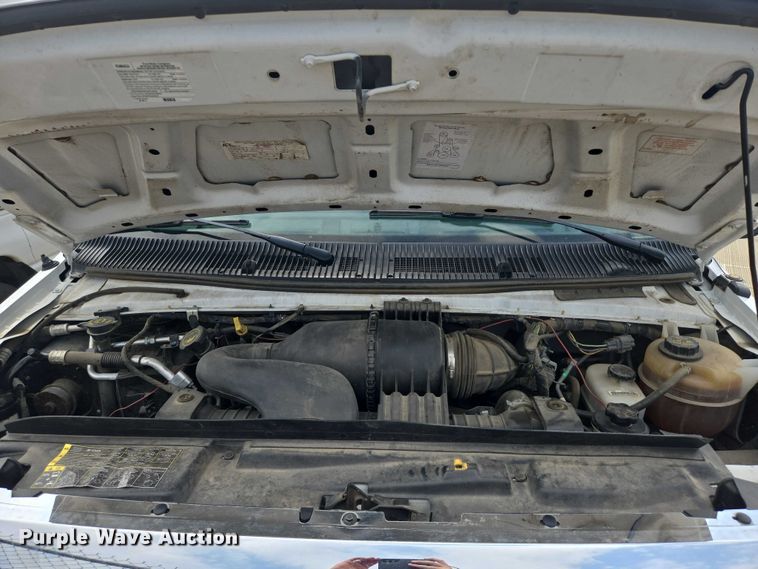 image for item ER5271 2016 Ford E450 shuttle bus