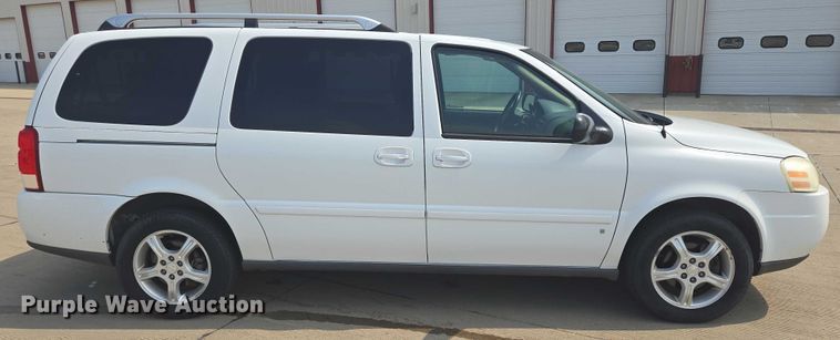 image for item ER5272 2006 Chevrolet Uplander LT van