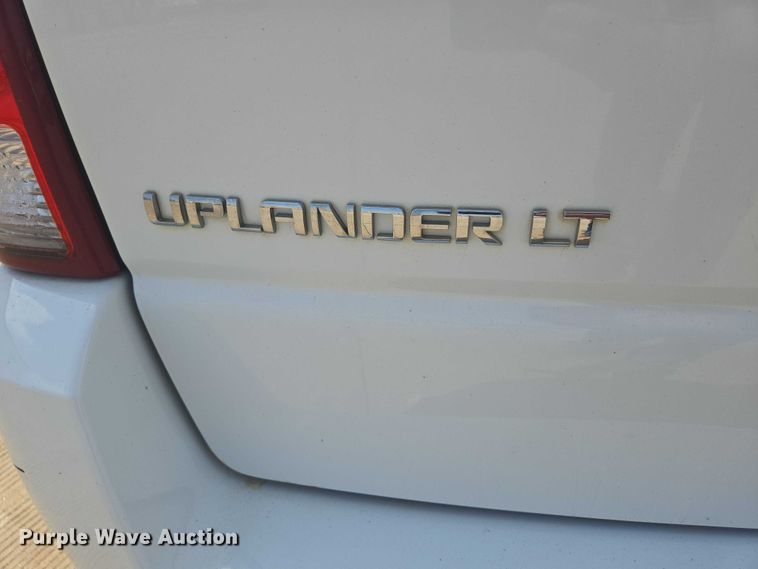 image for item ER5272 2006 Chevrolet Uplander LT van