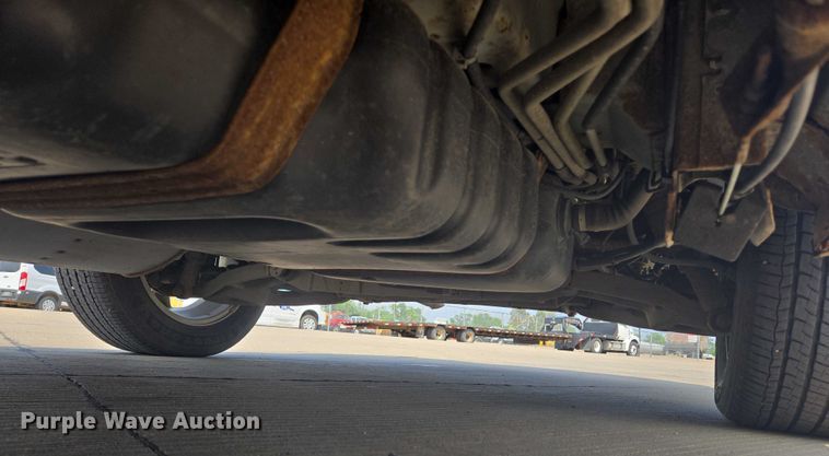 image for item ER5272 2006 Chevrolet Uplander LT van