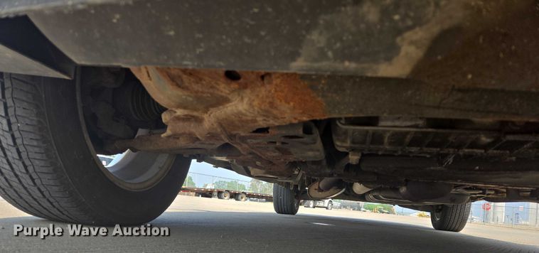 image for item ER5272 2006 Chevrolet Uplander LT van