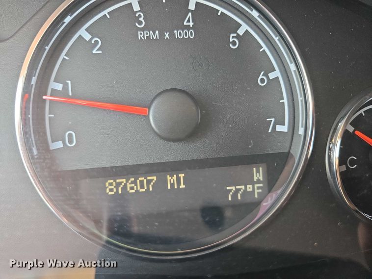 image for item ER5272 2006 Chevrolet Uplander LT van