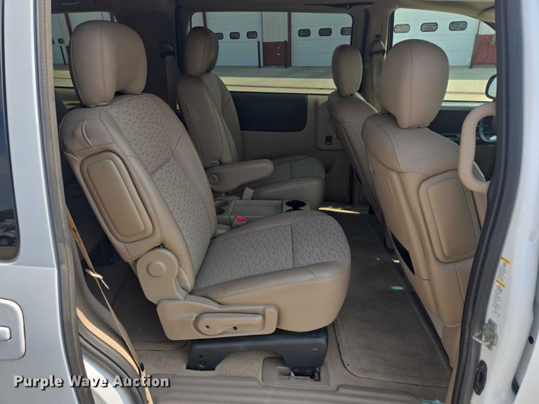 image for item ER5272 2006 Chevrolet Uplander LT van