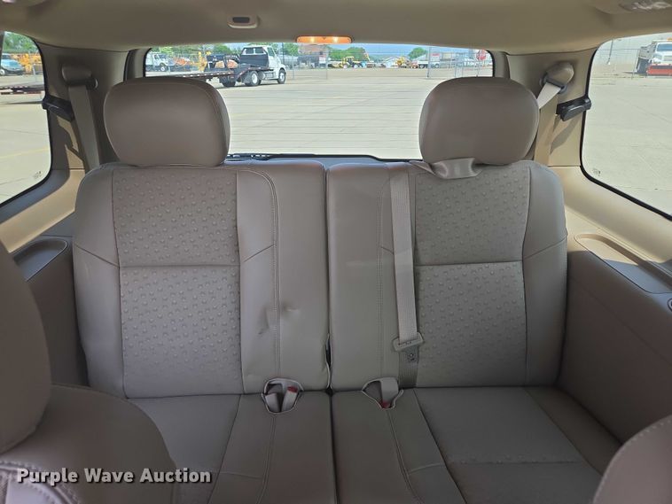 image for item ER5272 2006 Chevrolet Uplander LT van