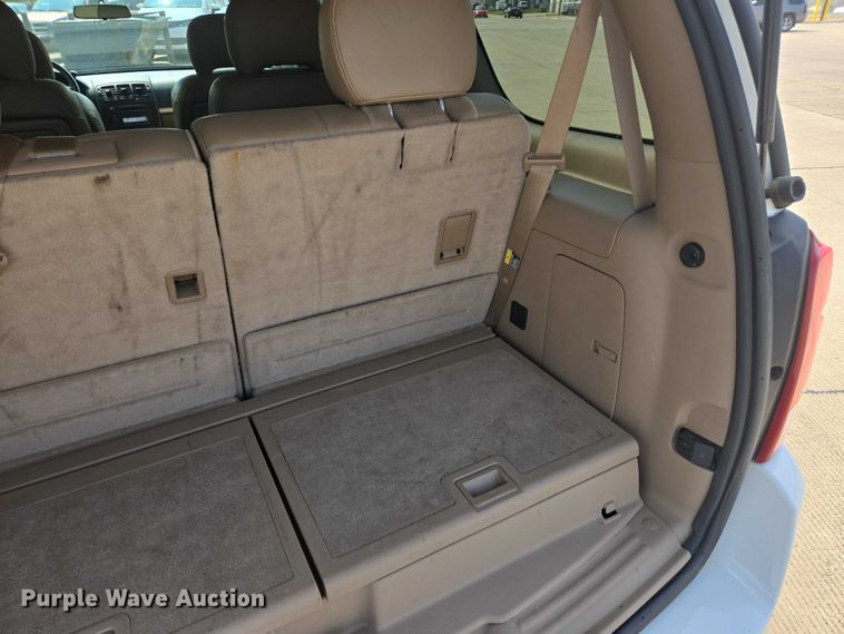 image for item ER5272 2006 Chevrolet Uplander LT van