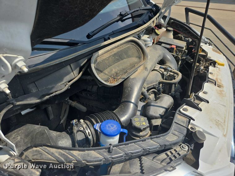 image for item ER5273 2015 Ford Transit 350 van