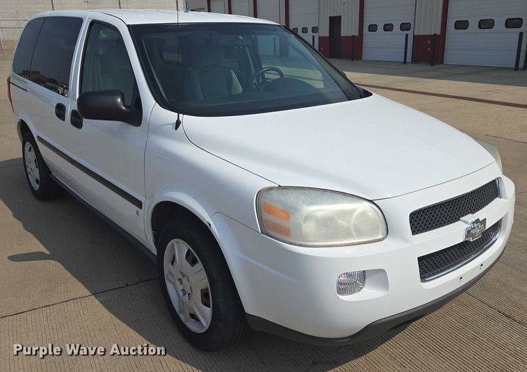 image for item ER5274 2008 Chevrolet Uplander LS van